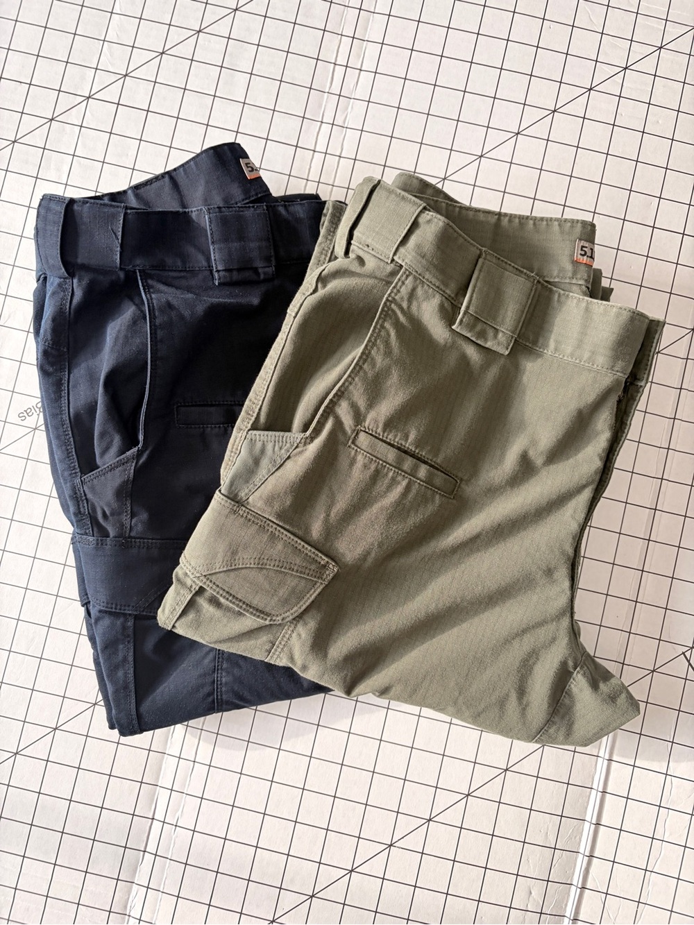 5.11 Tactical Pants Bundle Men’s 34x32 Cargo Utility Work Pants Navy Olive Green